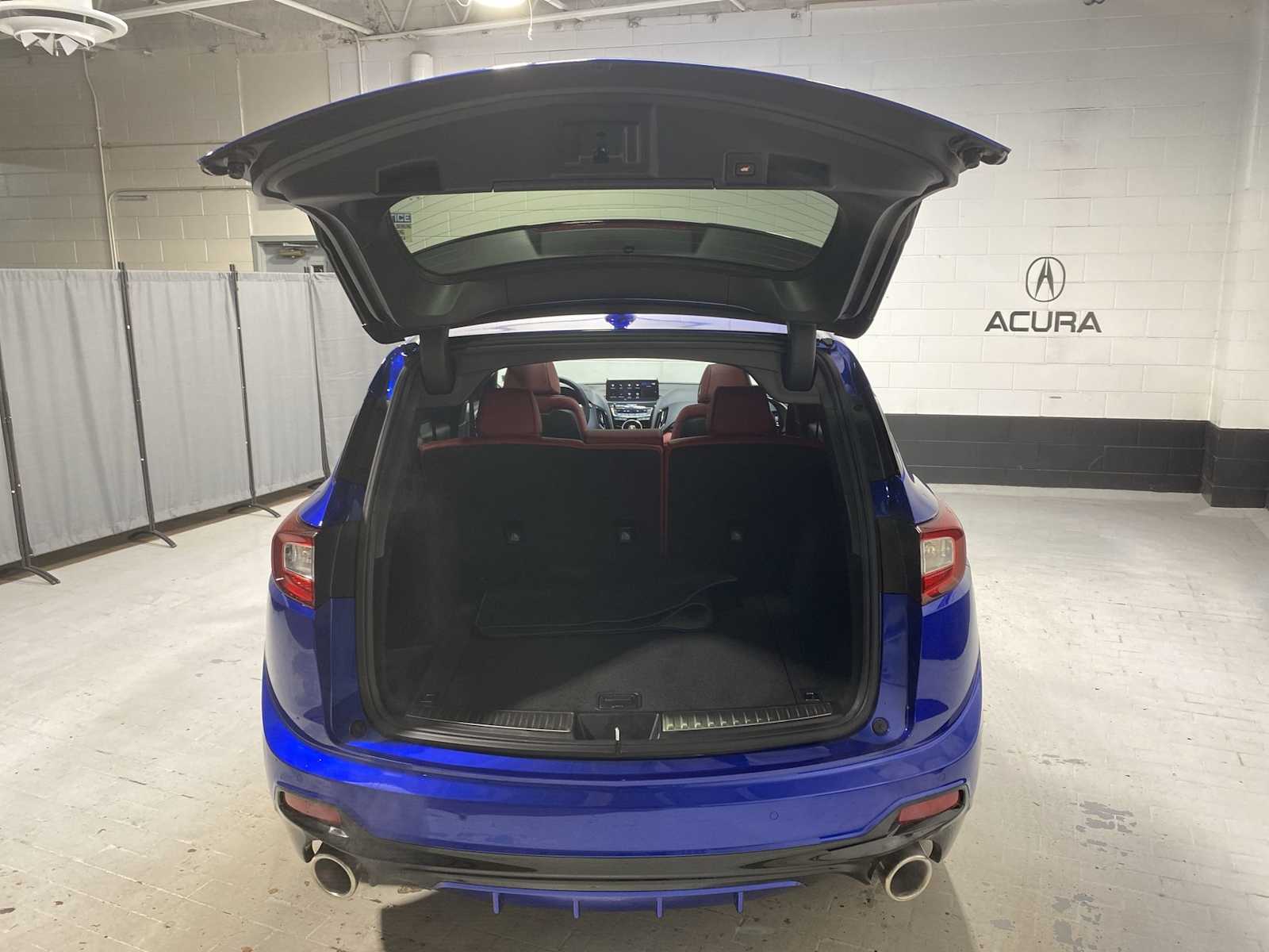 Thumbnail: 2025 Acura RDX - 19