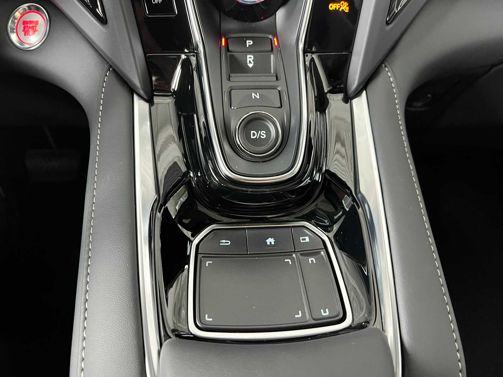 Thumbnail: 2026 Acura RDX - 21