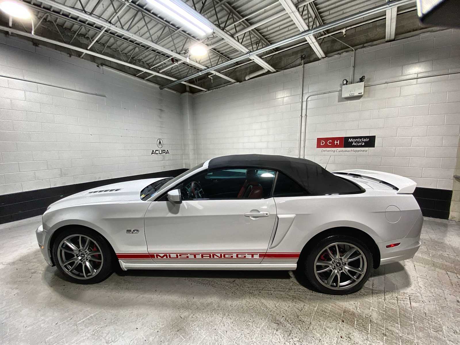 2014 Ford Mustang GT Premium 3