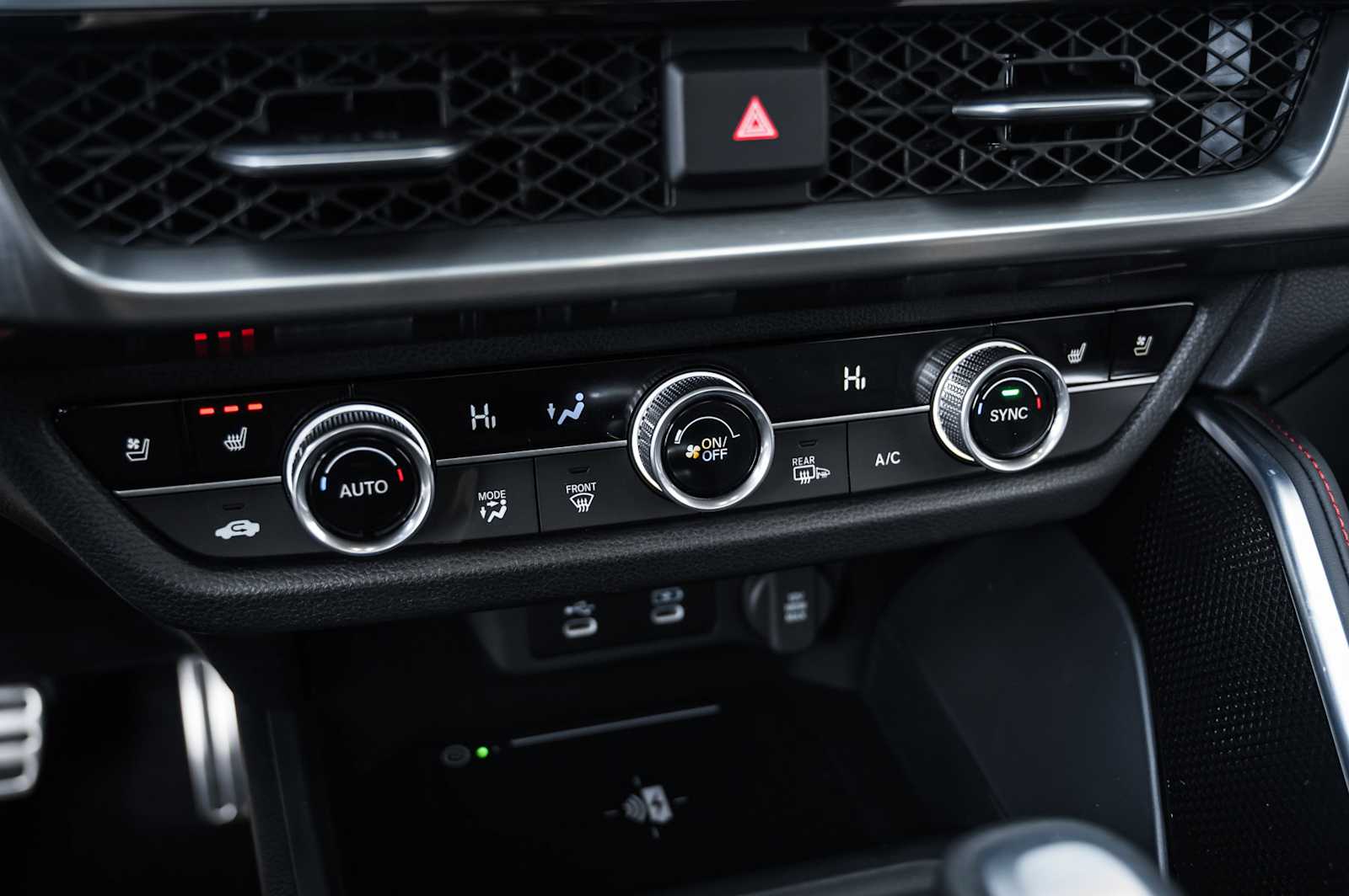 Thumbnail: 2025 Acura ADX - 13