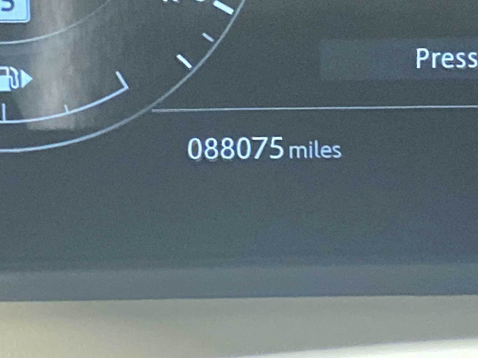 Thumbnail: 2018 Land Rover Range Rover Velar - 18