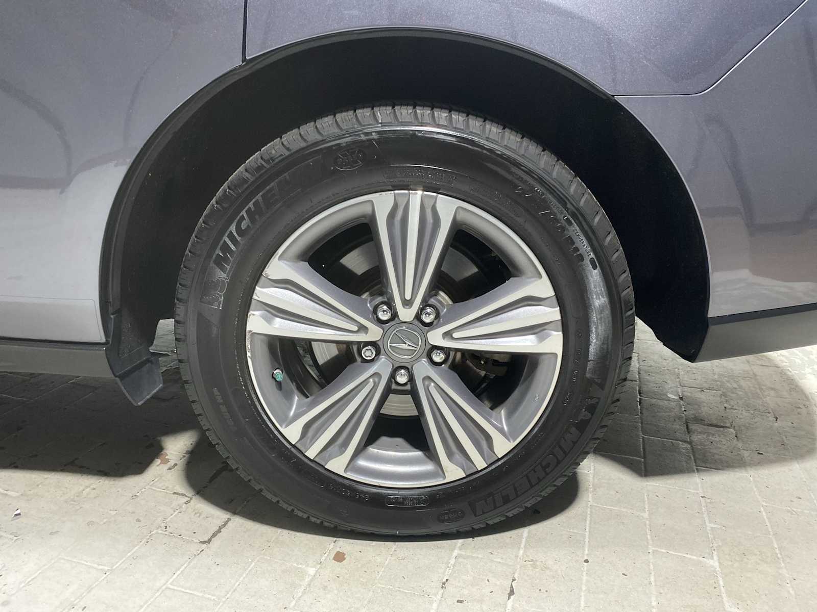 Thumbnail: 2019 Acura MDX - 8