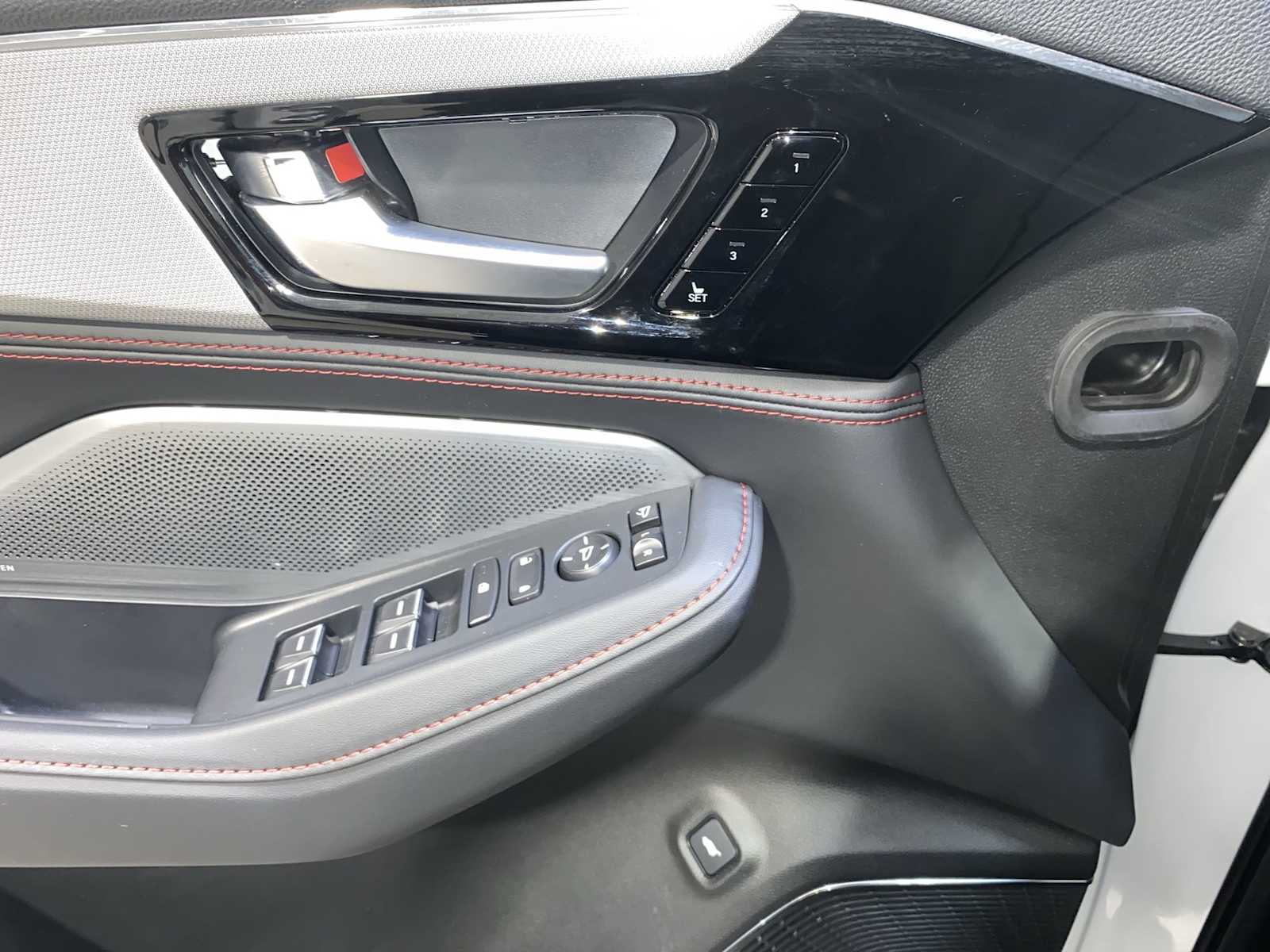 Thumbnail: 2026 Acura MDX - 23