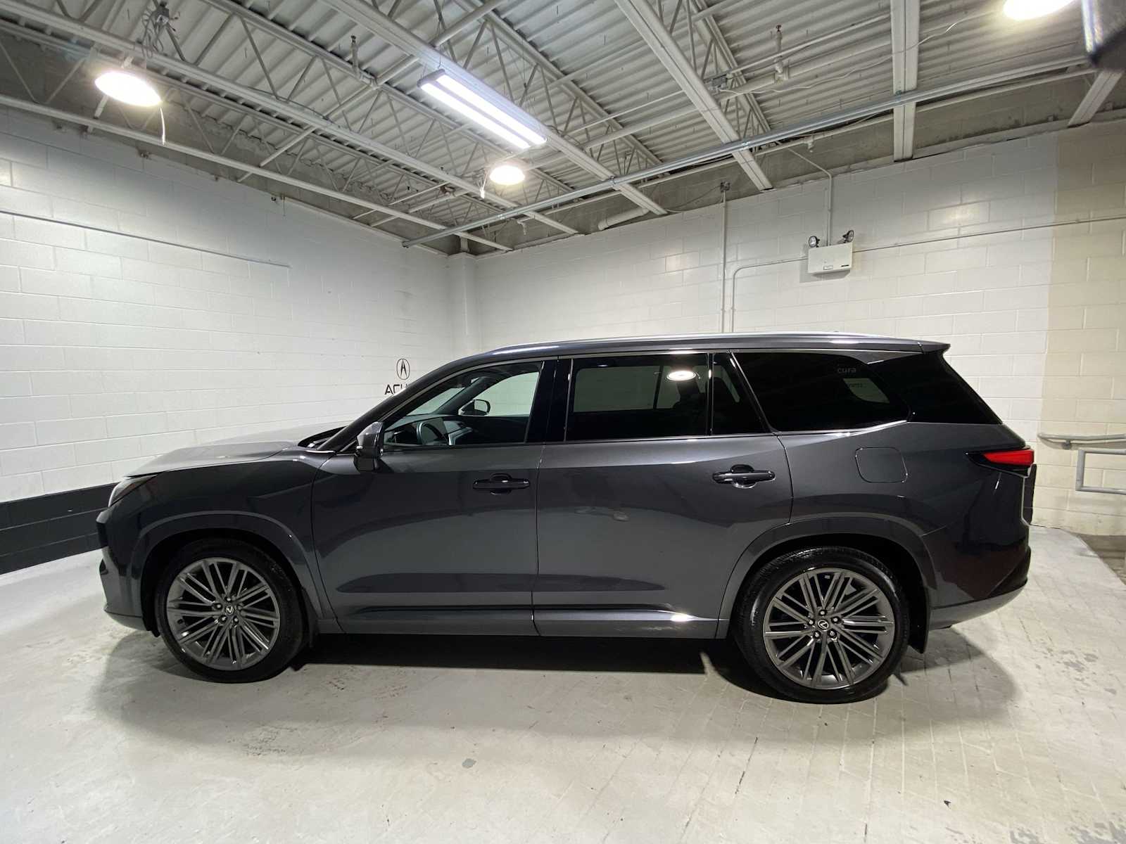 Thumbnail: 2024 Lexus TX - 3