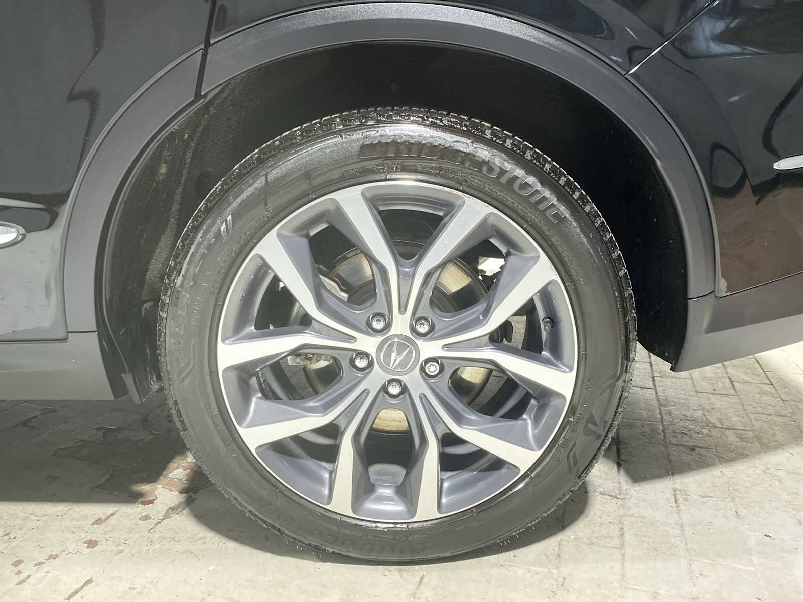 Thumbnail: 2023 Acura MDX - 8