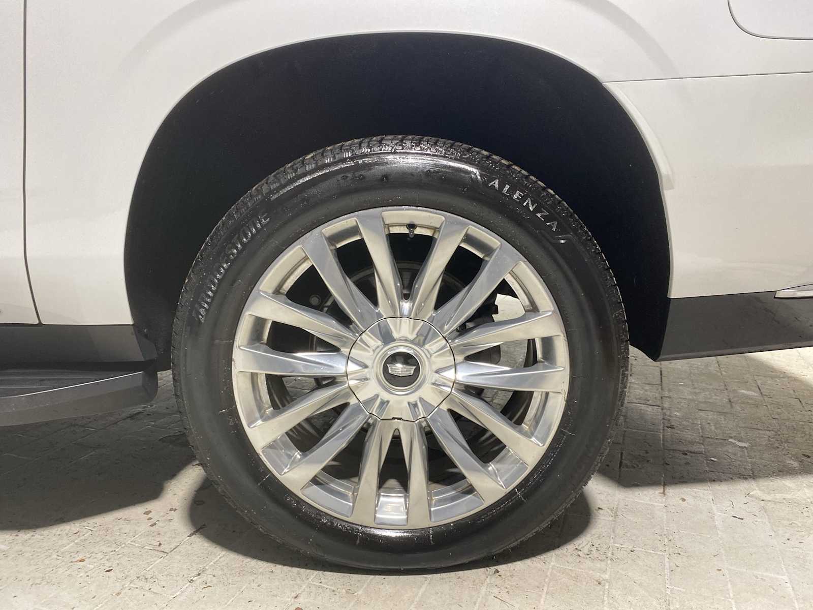 Thumbnail: 2022 Cadillac Escalade - 8