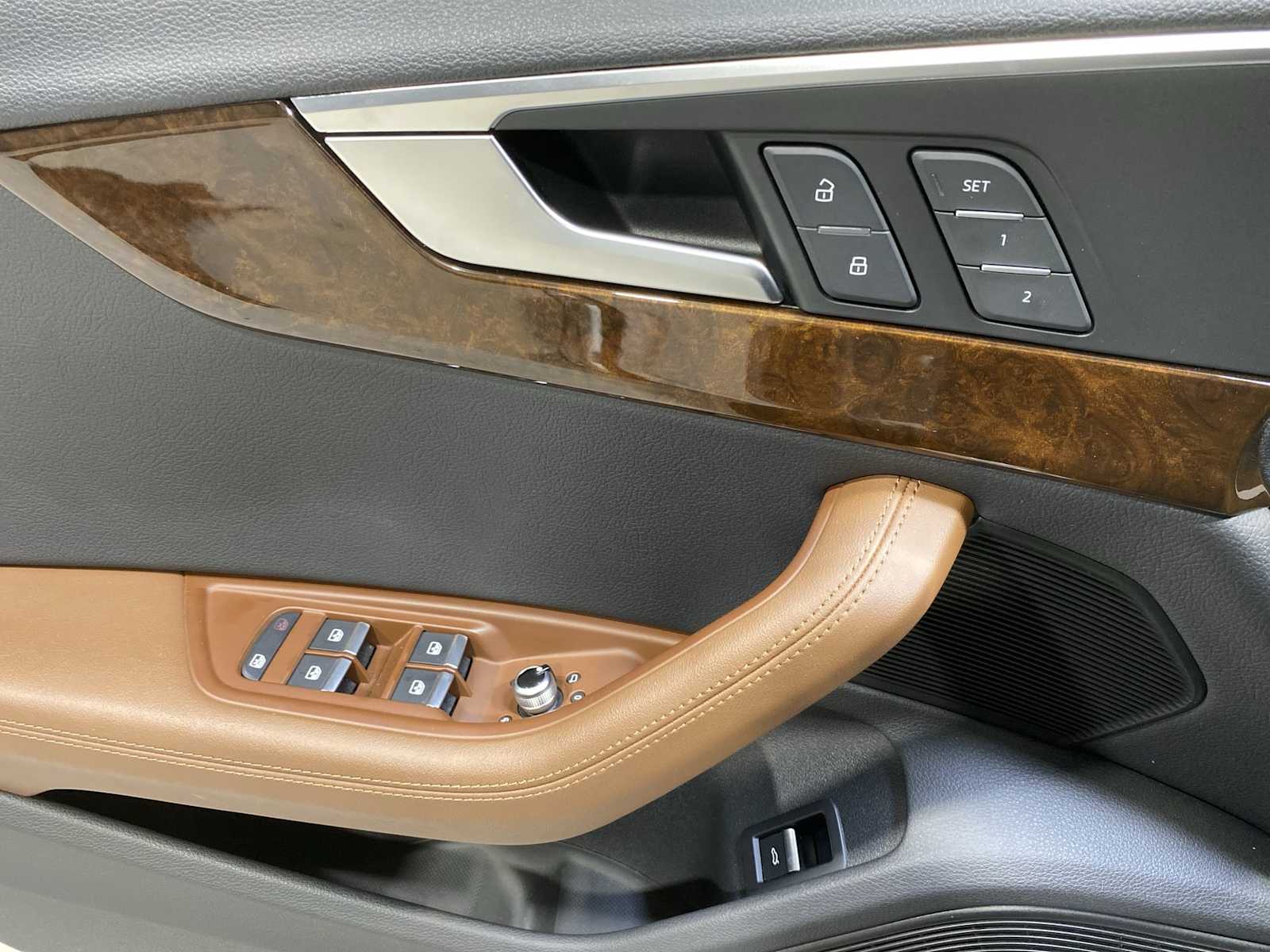 Thumbnail: 2019 Audi A4 - 23