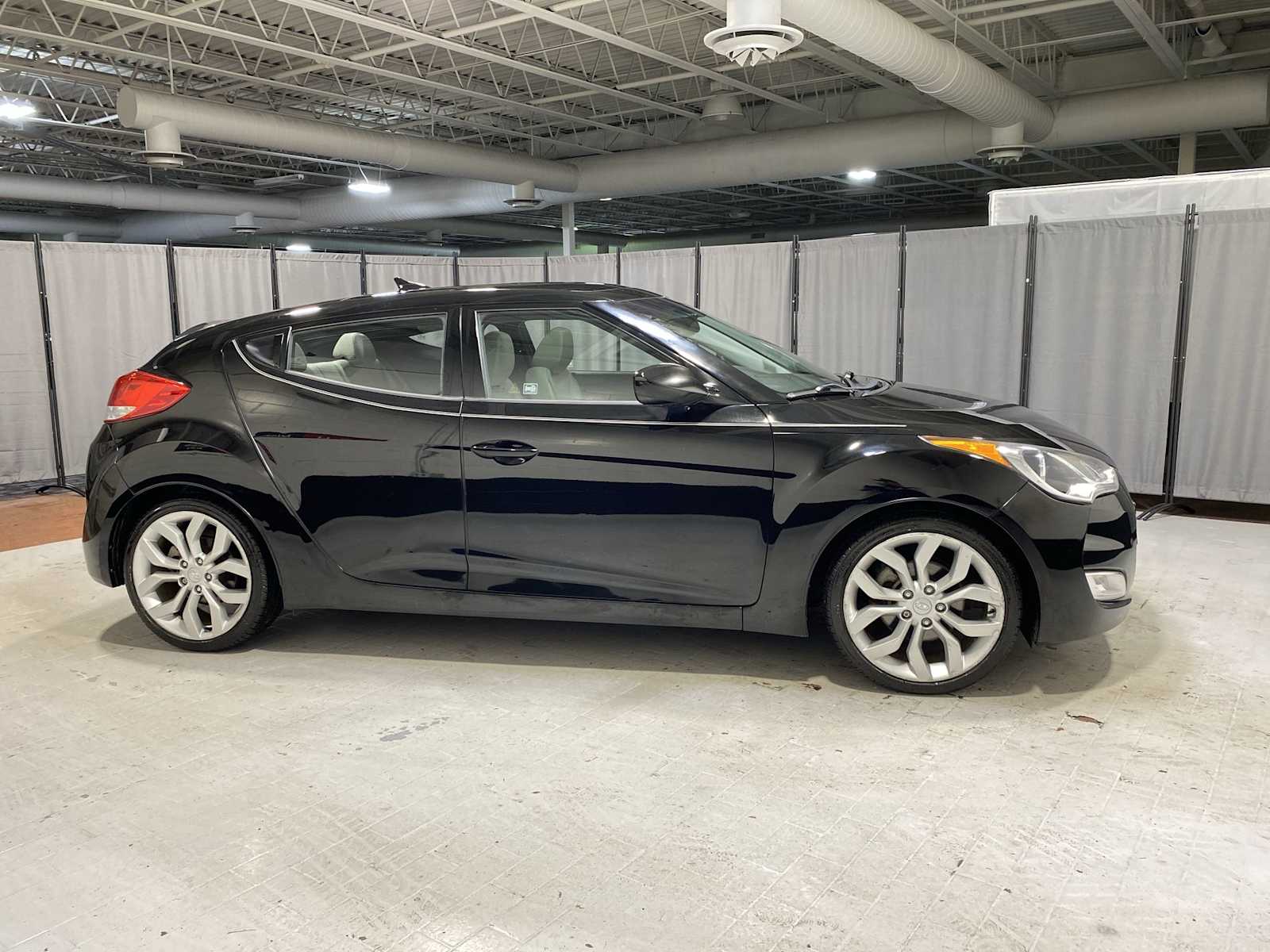 2012 Hyundai Veloster N 25