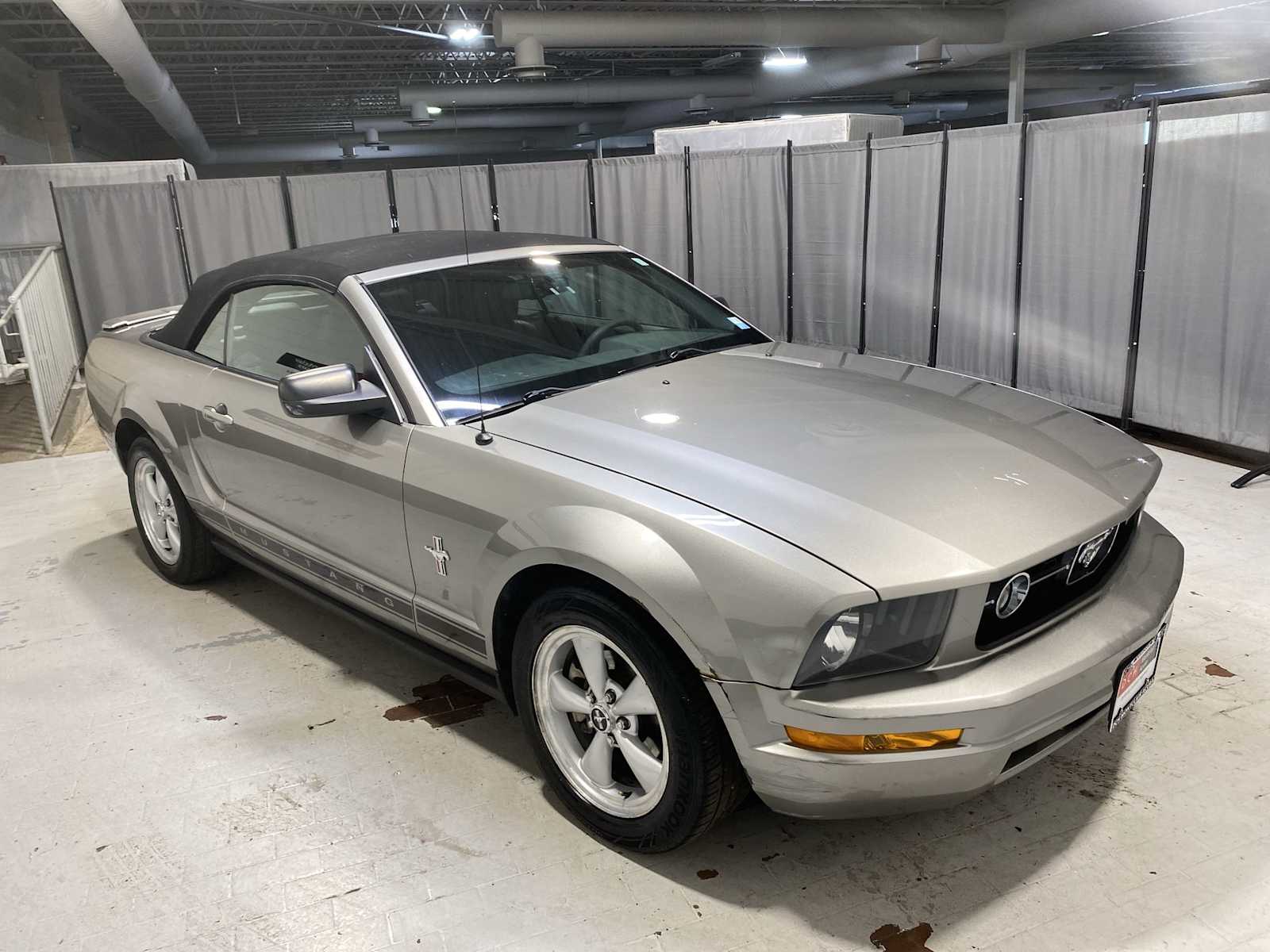 Thumbnail: 2008 Ford Mustang - 26