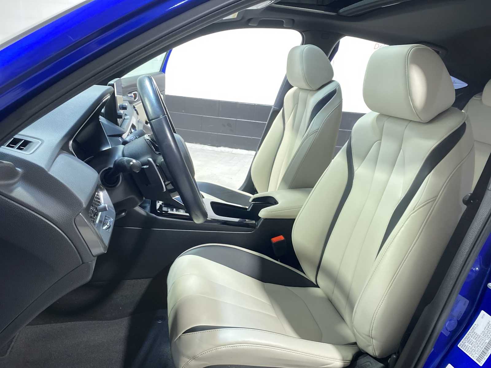 Thumbnail: 2024 Acura Integra - 11