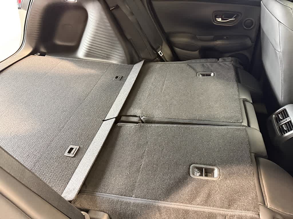 Thumbnail: 2026 Acura ADX - 35