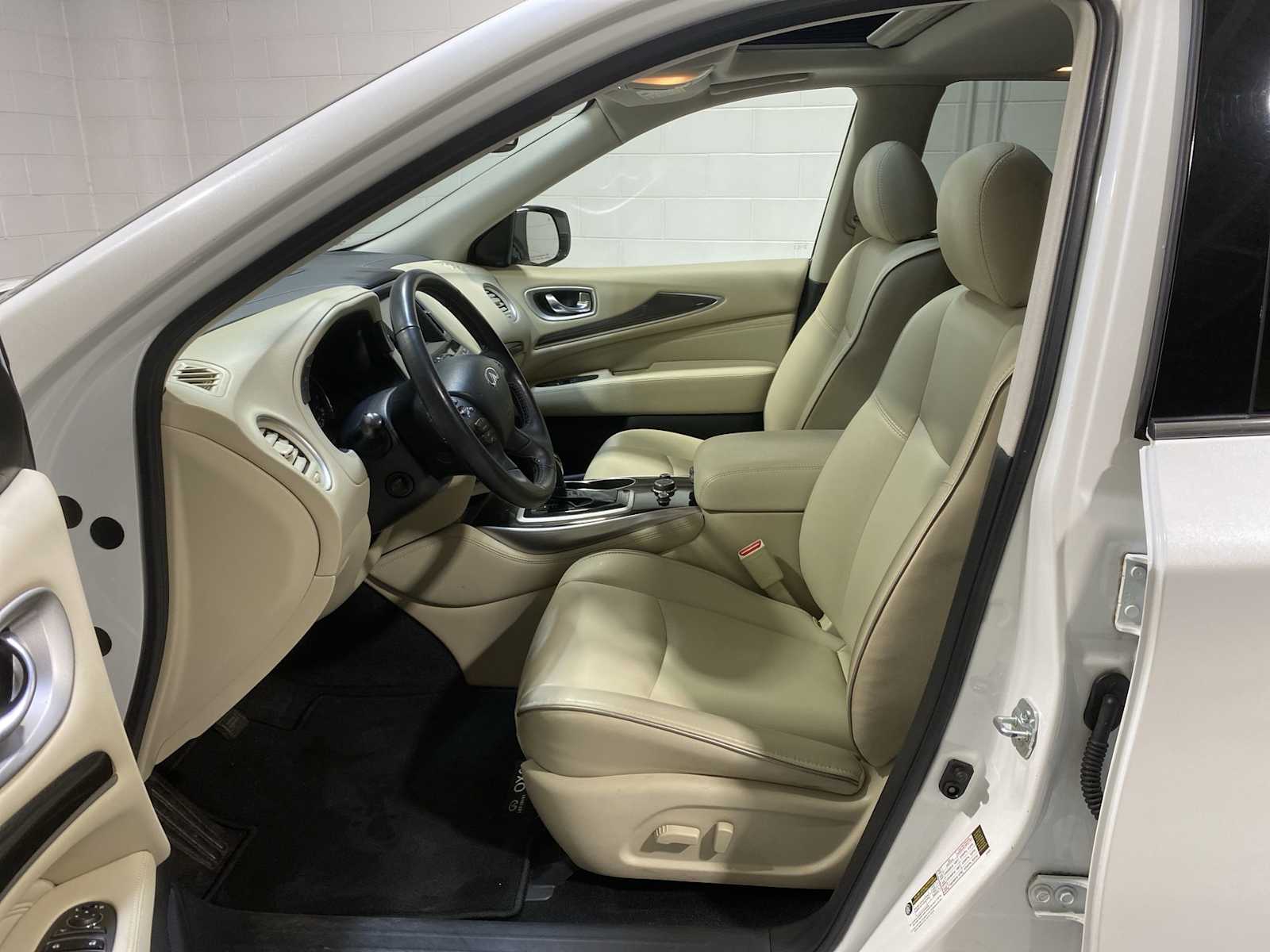 Thumbnail: 2020 INFINITI QX60 - 2