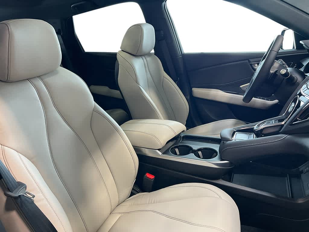 Thumbnail: 2025 Acura RDX - 36