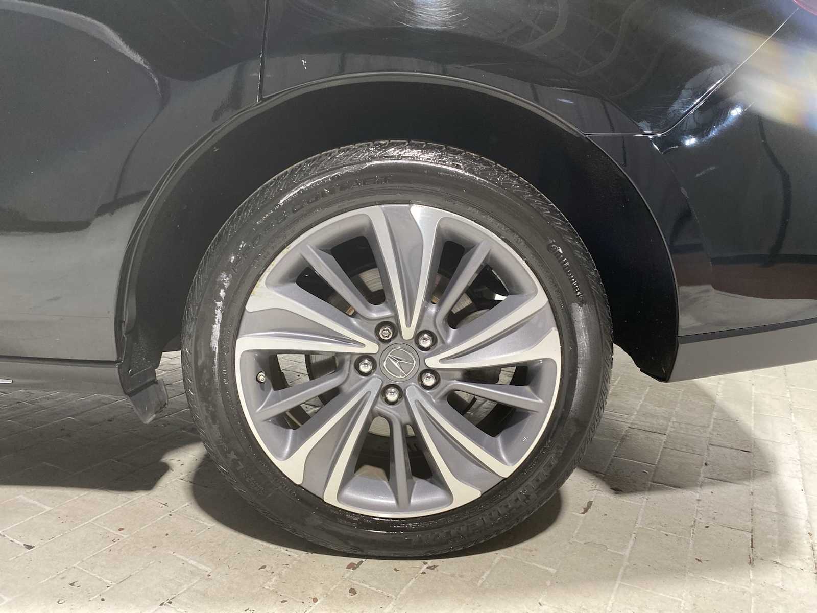 Thumbnail: 2018 Acura MDX - 8
