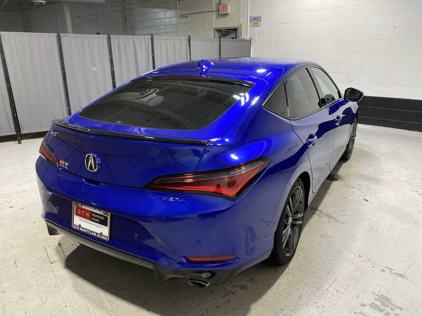 Thumbnail: 2023 Acura Integra - 26