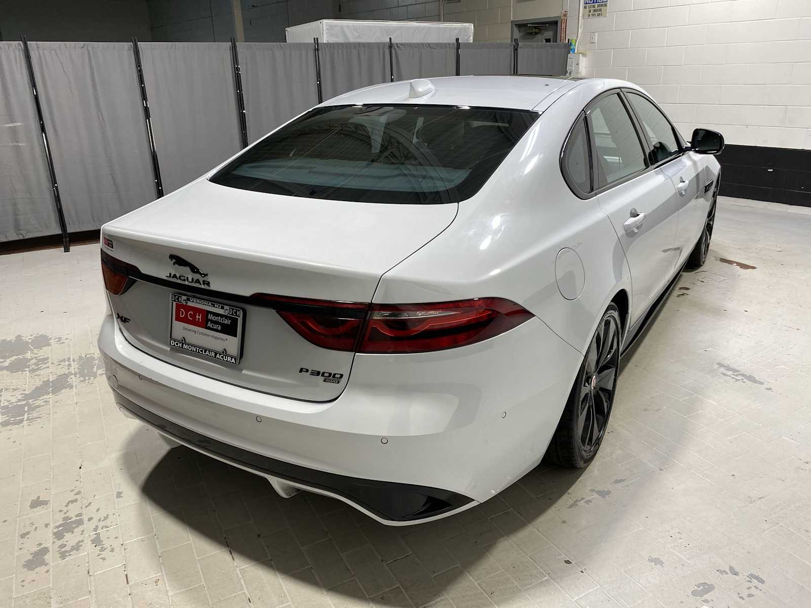 Thumbnail: 2021 Jaguar XF - 26
