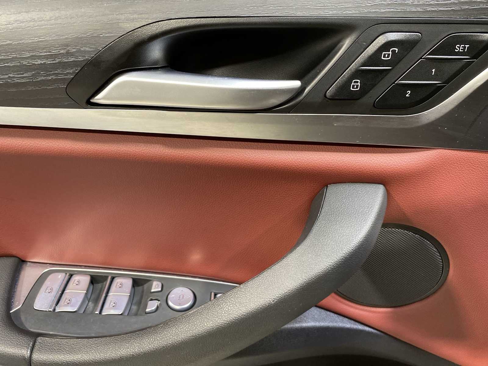 Thumbnail: 2023 BMW X4 - 23