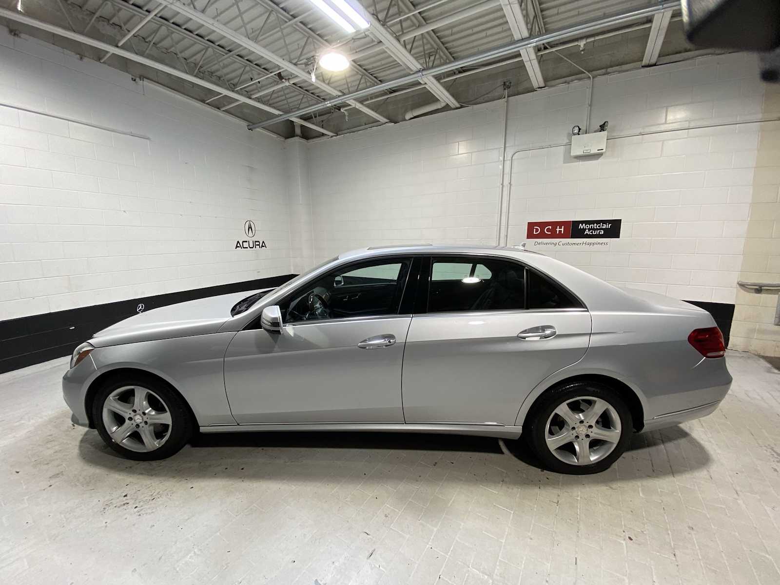 Thumbnail: 2014 Mercedes-Benz E-Class - 3