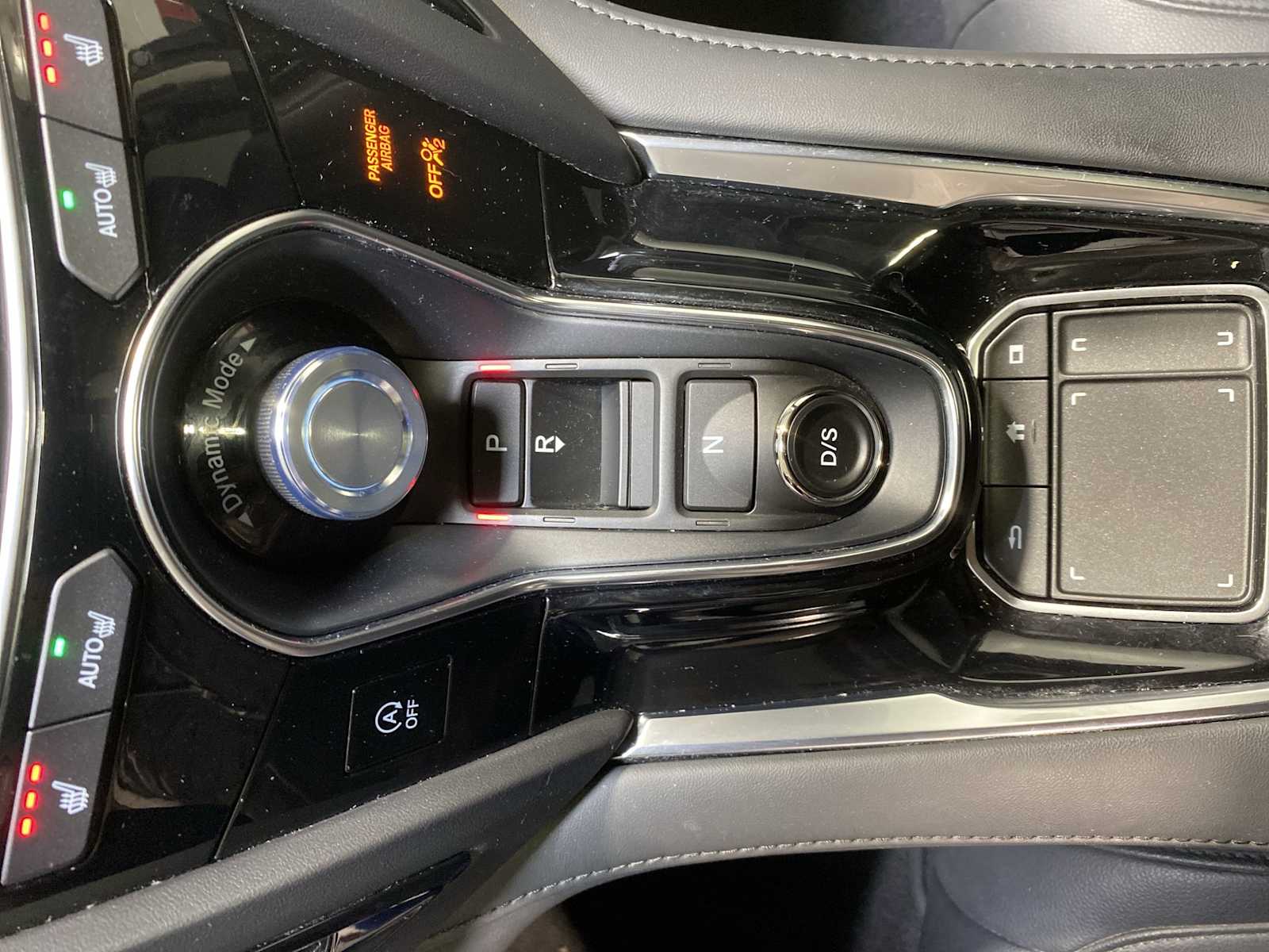 Thumbnail: 2023 Acura RDX - 17