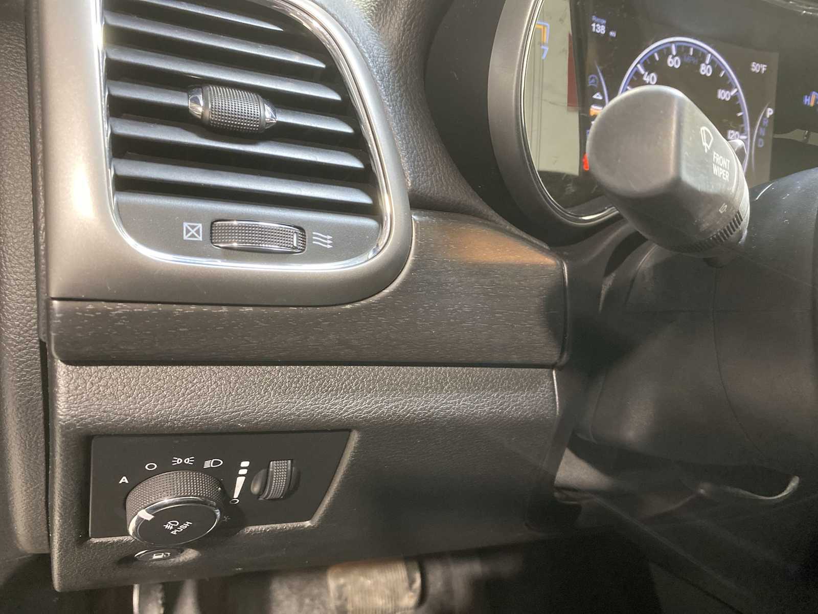 Thumbnail: 2017 Jeep Grand Cherokee - 24