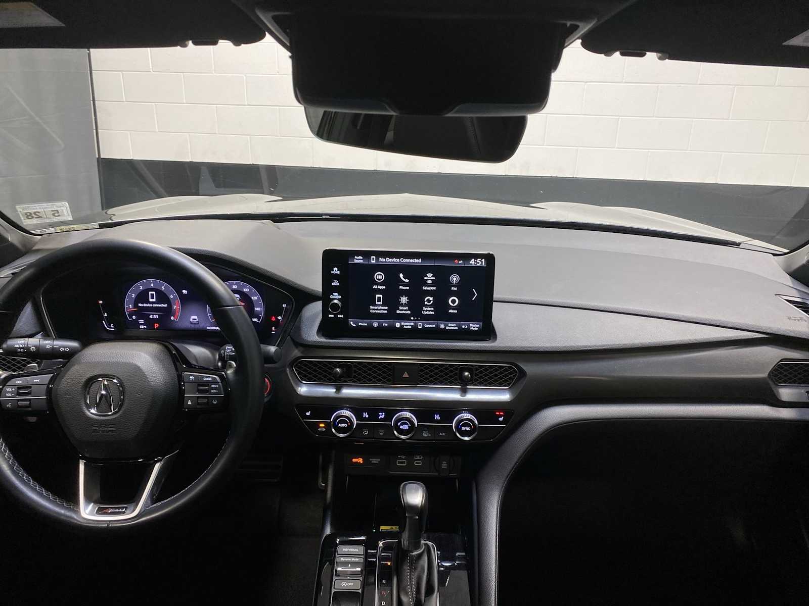 Thumbnail: 2023 Acura Integra - 10