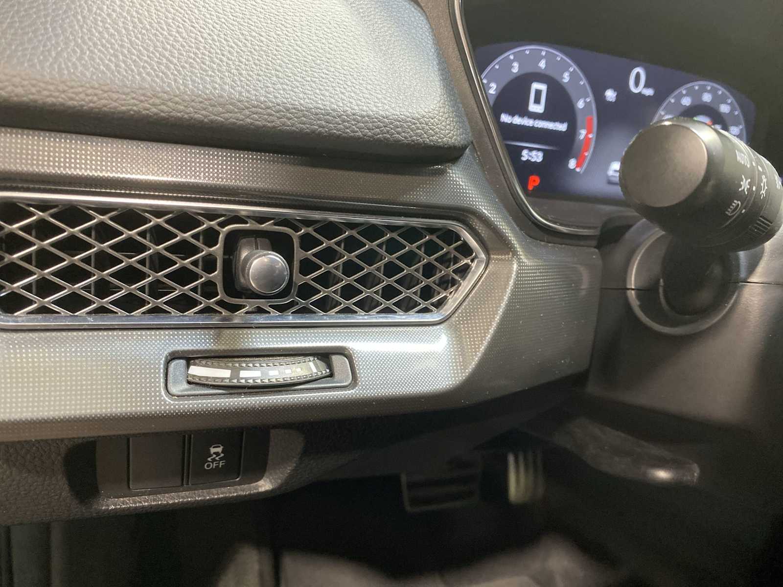 Thumbnail: 2023 Acura Integra - 24