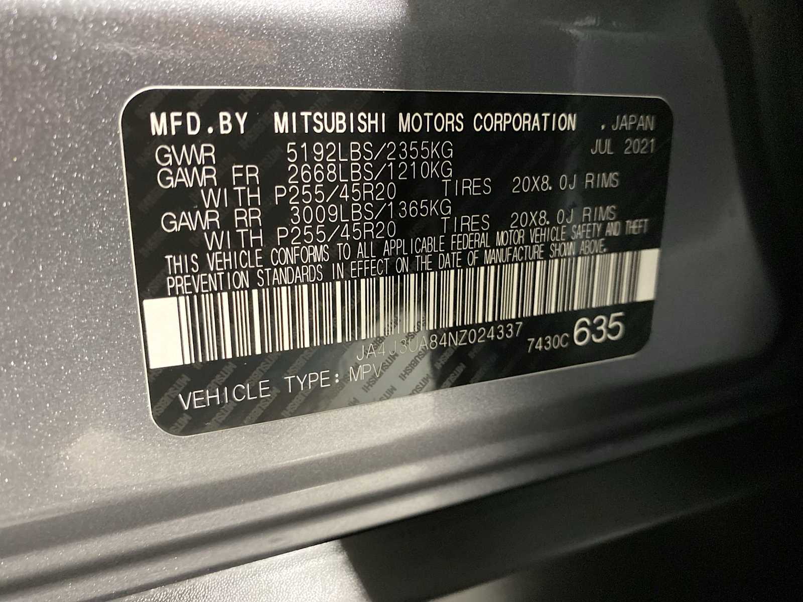 Thumbnail: 2022 Mitsubishi Outlander - 21