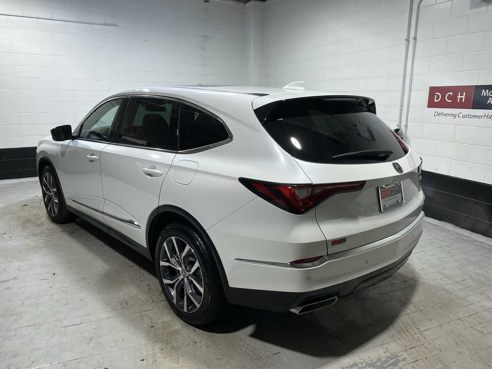 Thumbnail: 2023 Acura MDX - 4