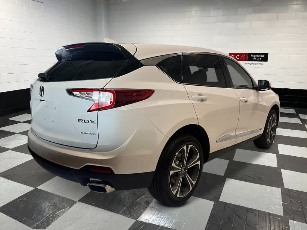 Thumbnail: 2025 Acura RDX - 5