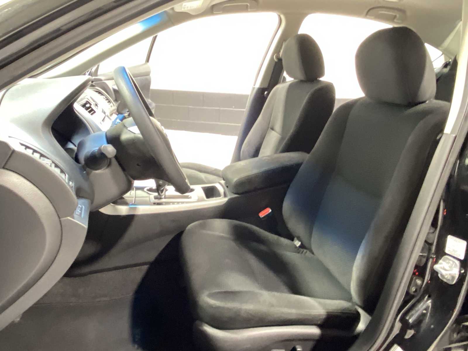 Thumbnail: 2014 Nissan Altima - 11