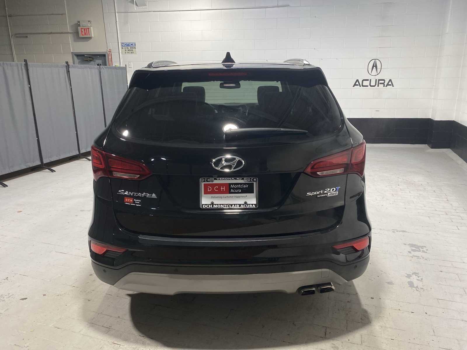 Thumbnail: 2017 Hyundai Santa Fe - 5