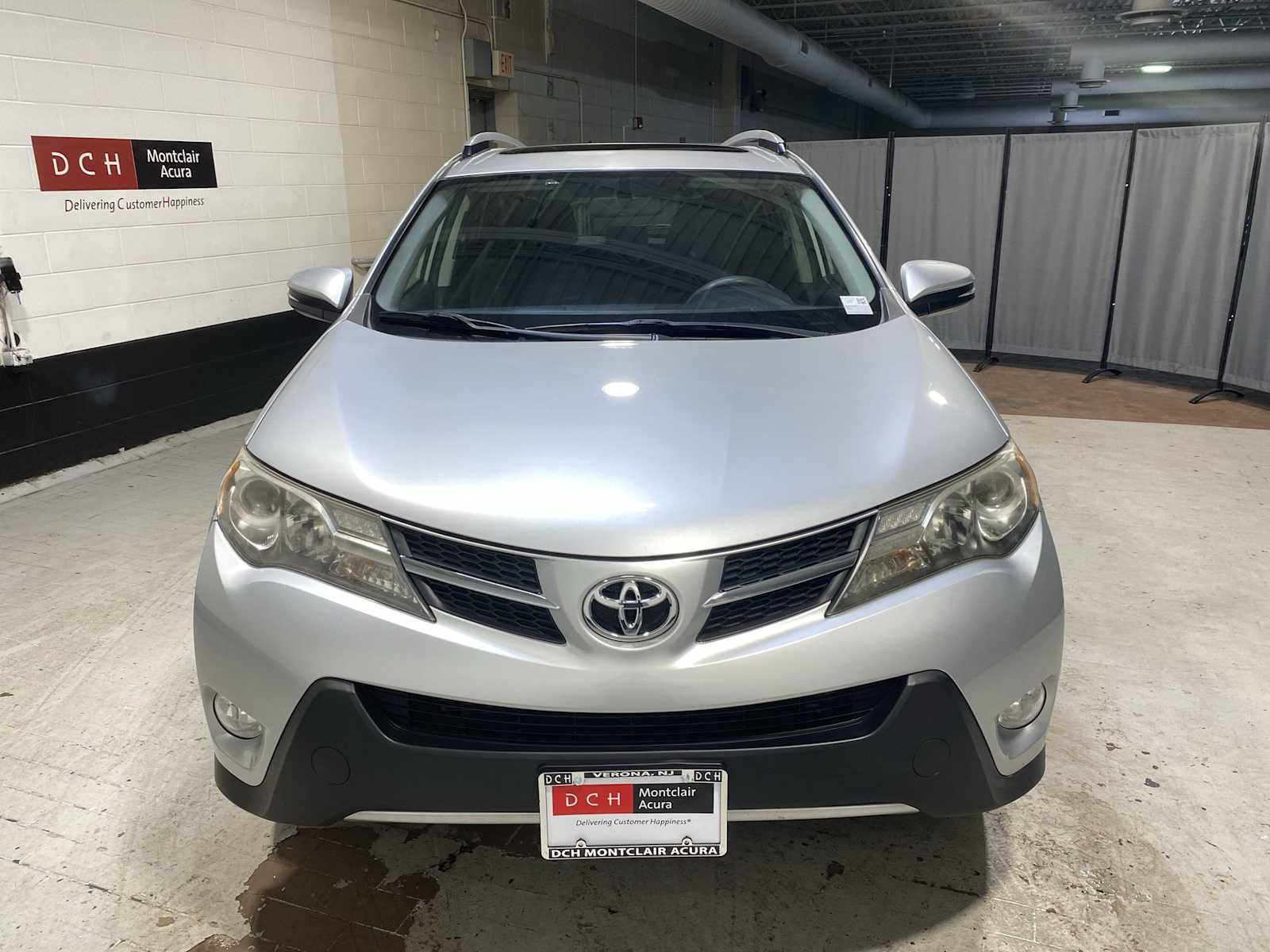 Thumbnail: 2015 Toyota RAV4 - 6