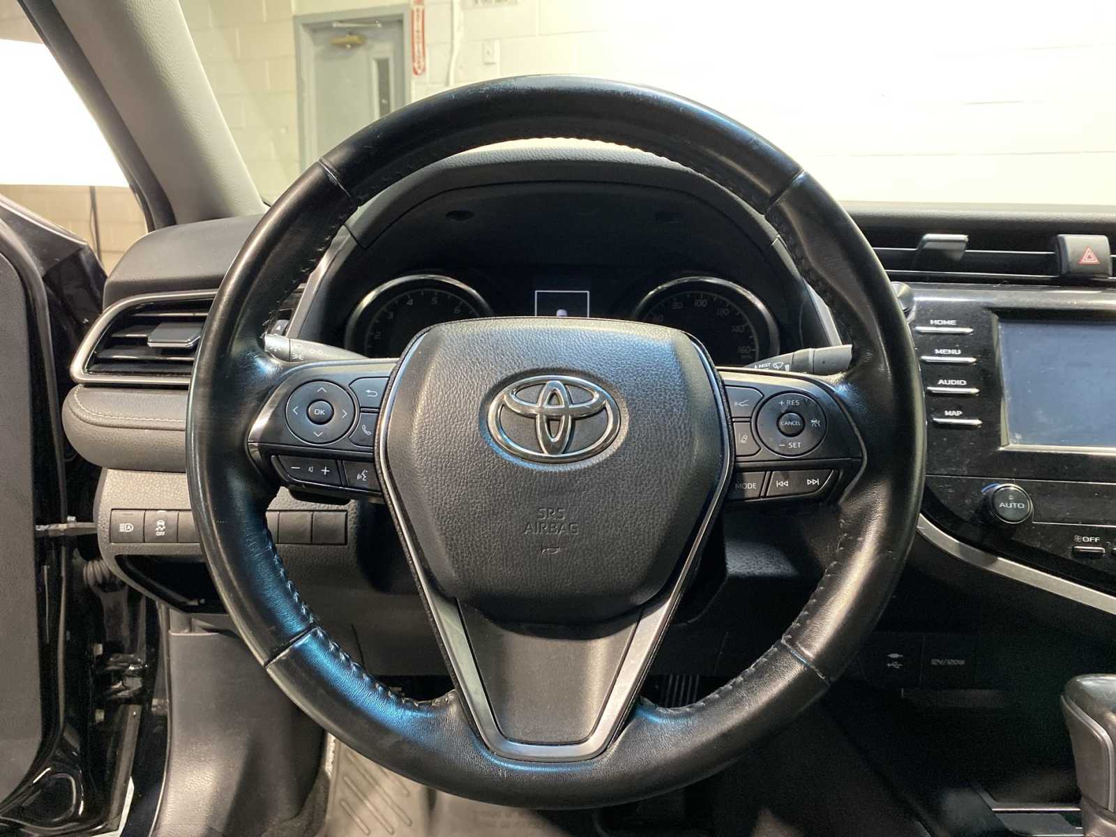 2019 Toyota Camry SE 15