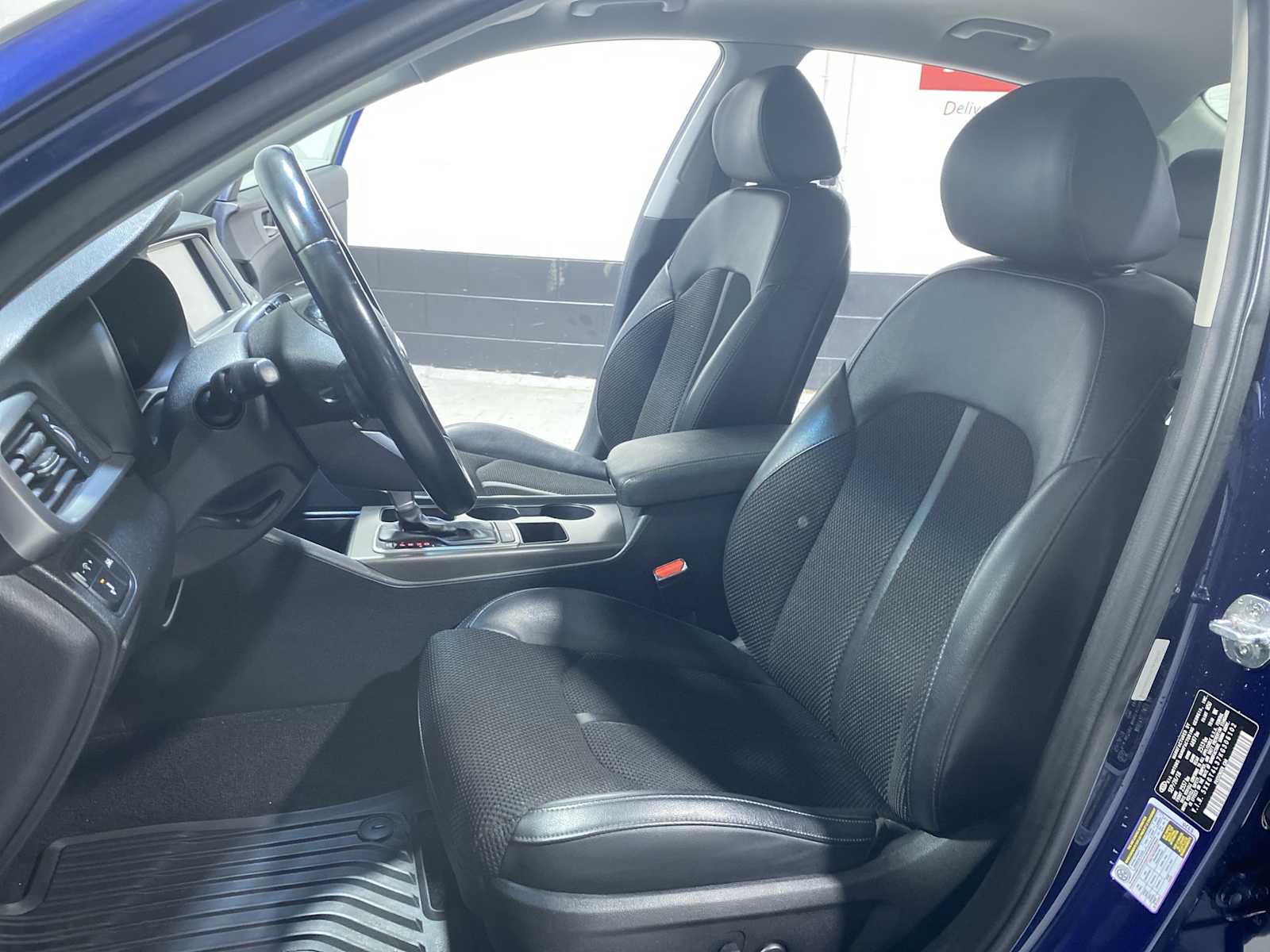 Thumbnail: 2019 Kia Optima - 11