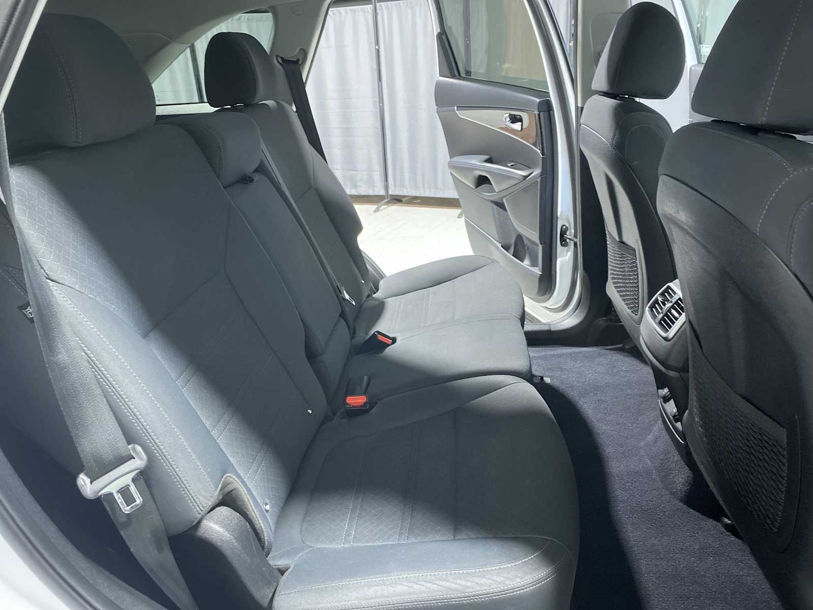 Thumbnail: 2019 Kia Sorento - 13