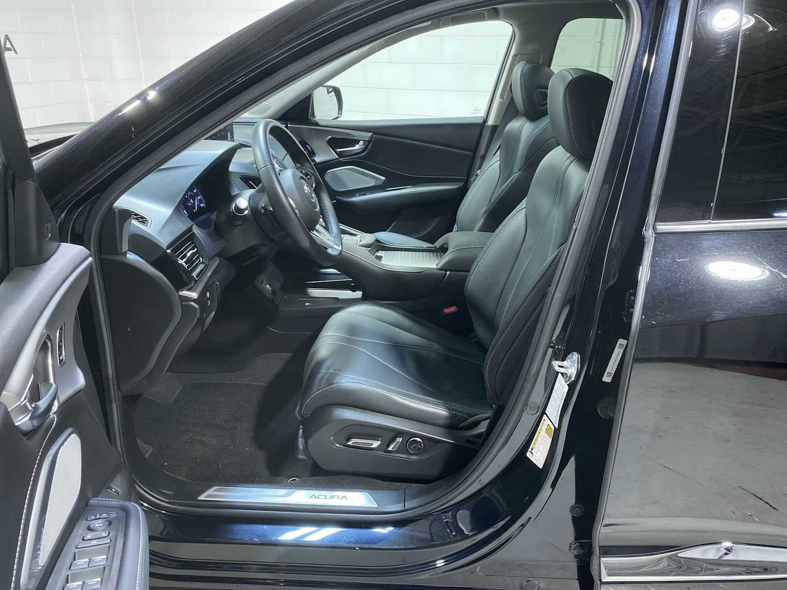 Thumbnail: 2024 Acura RDX - 2