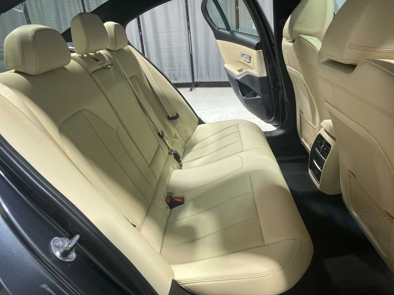 Thumbnail: 2022 BMW 3 Series - 13