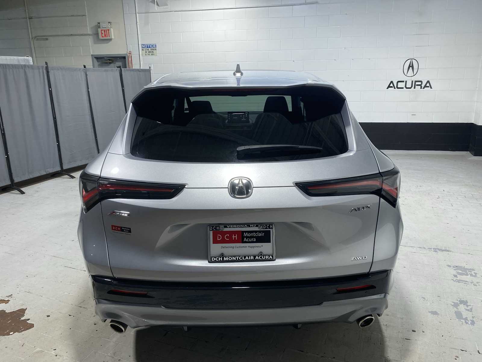 Thumbnail: 2025 Acura ADX - 4