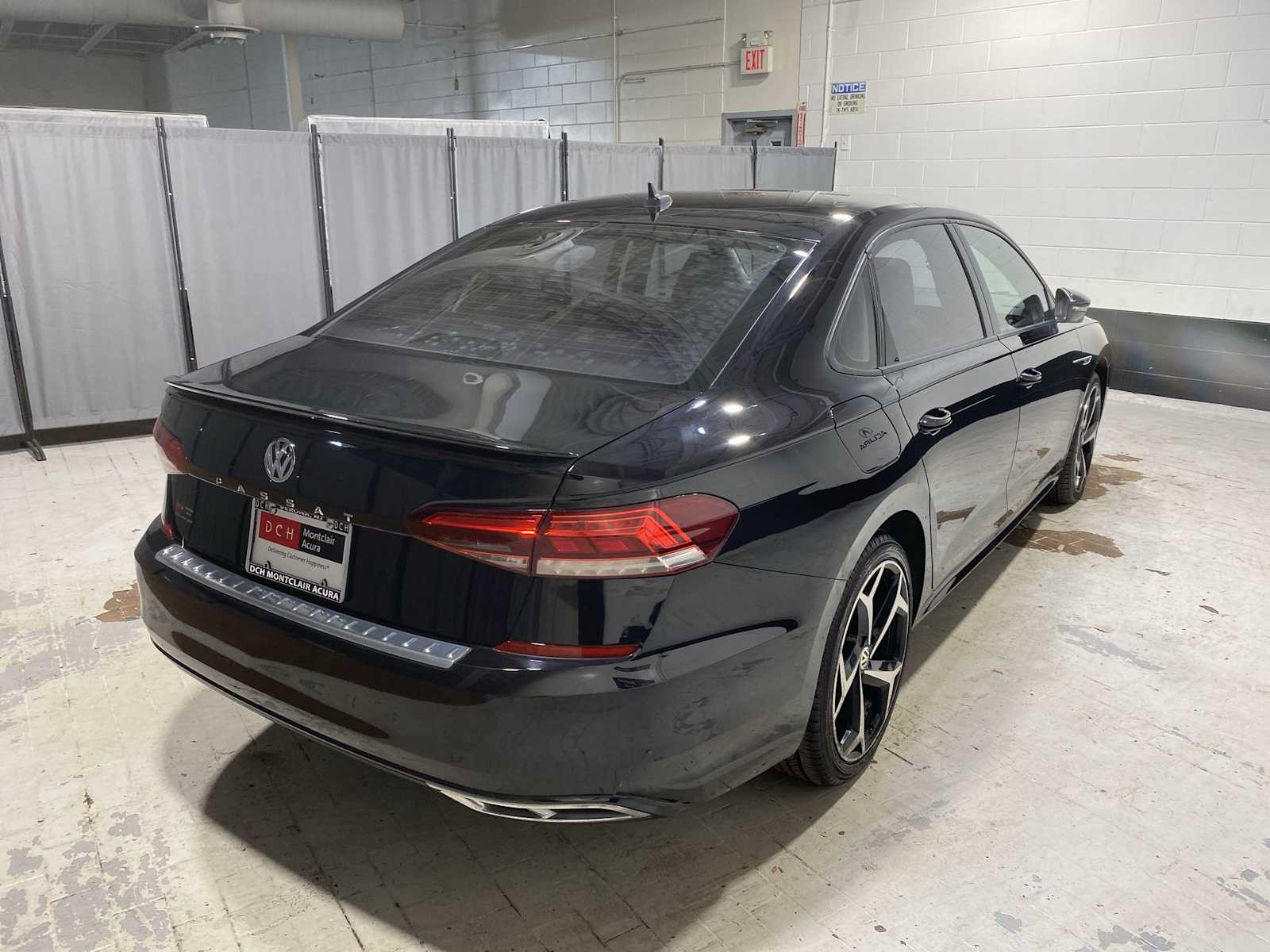 Thumbnail: 2020 Volkswagen Passat - 26