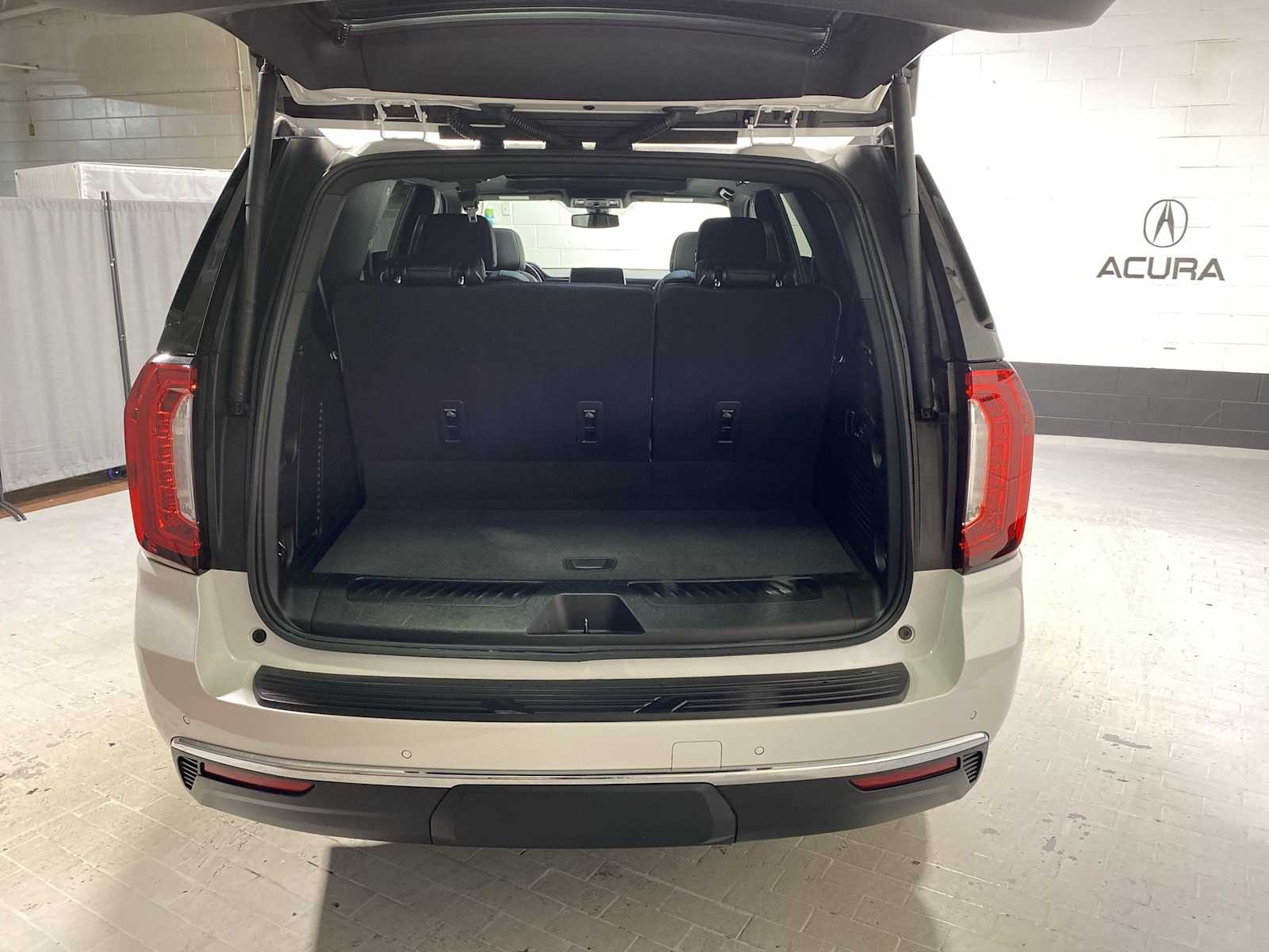 2021 GMC Yukon SLT 19