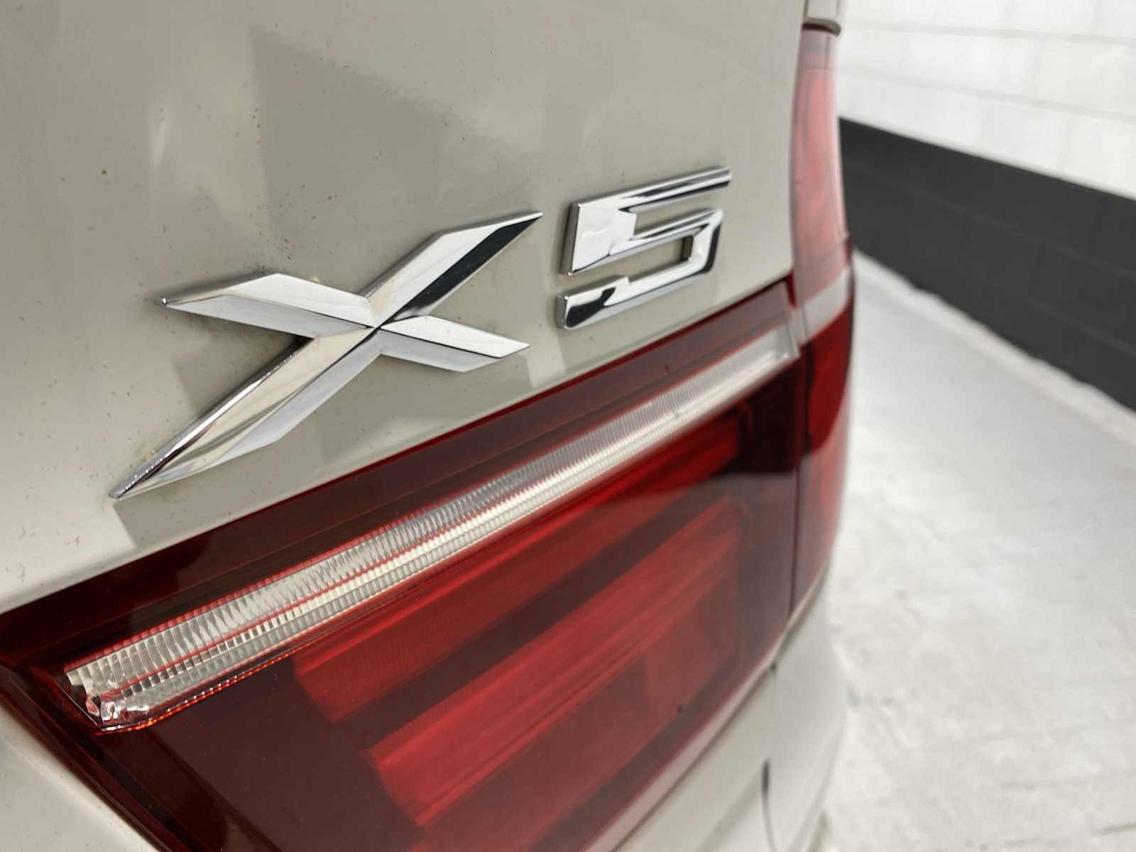 Thumbnail: 2013 BMW X5 - 7