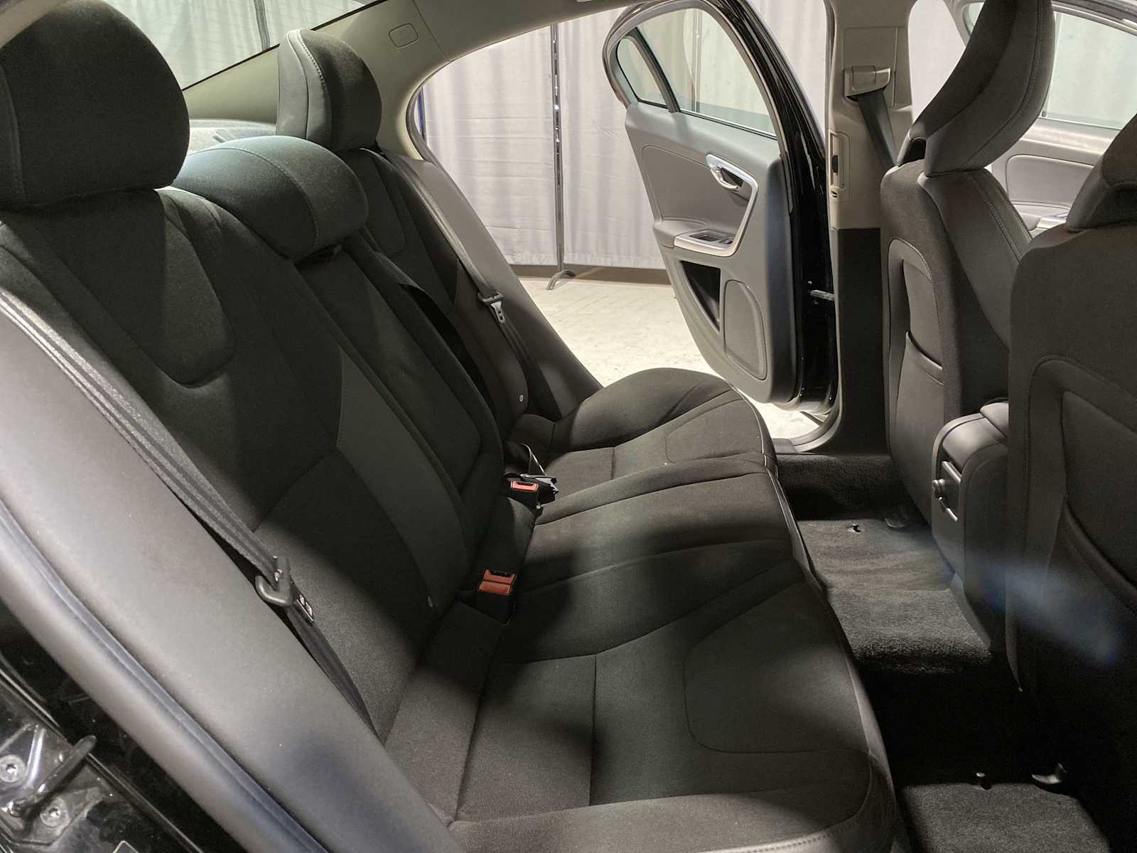 Thumbnail: 2012 Volvo S60 - 13