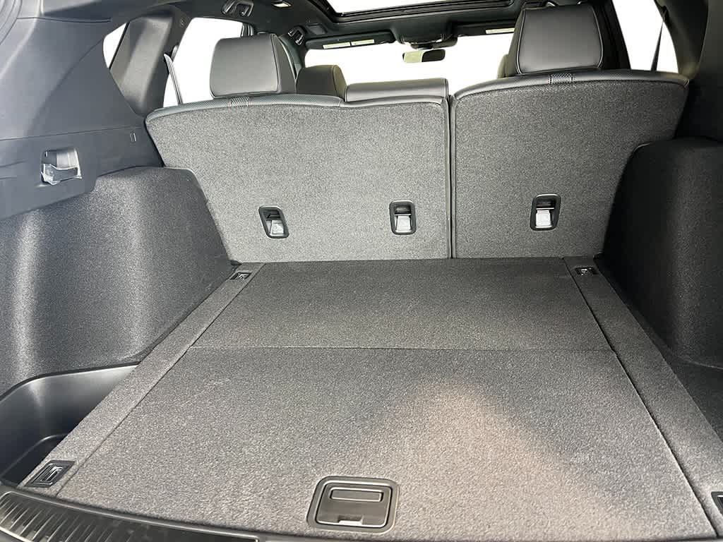 Thumbnail: 2026 Acura RDX - 32