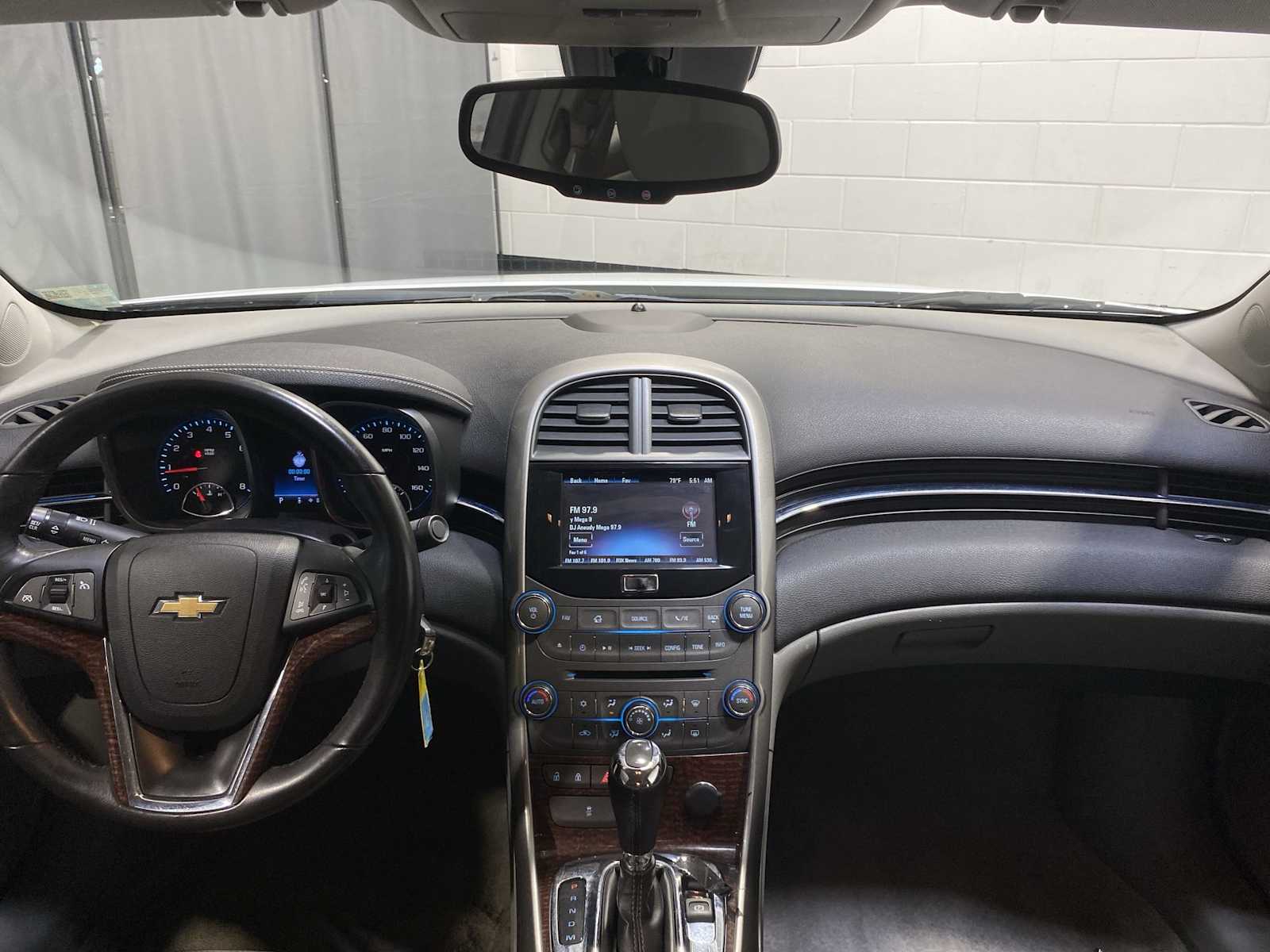 Thumbnail: 2013 Chevrolet Malibu - 10