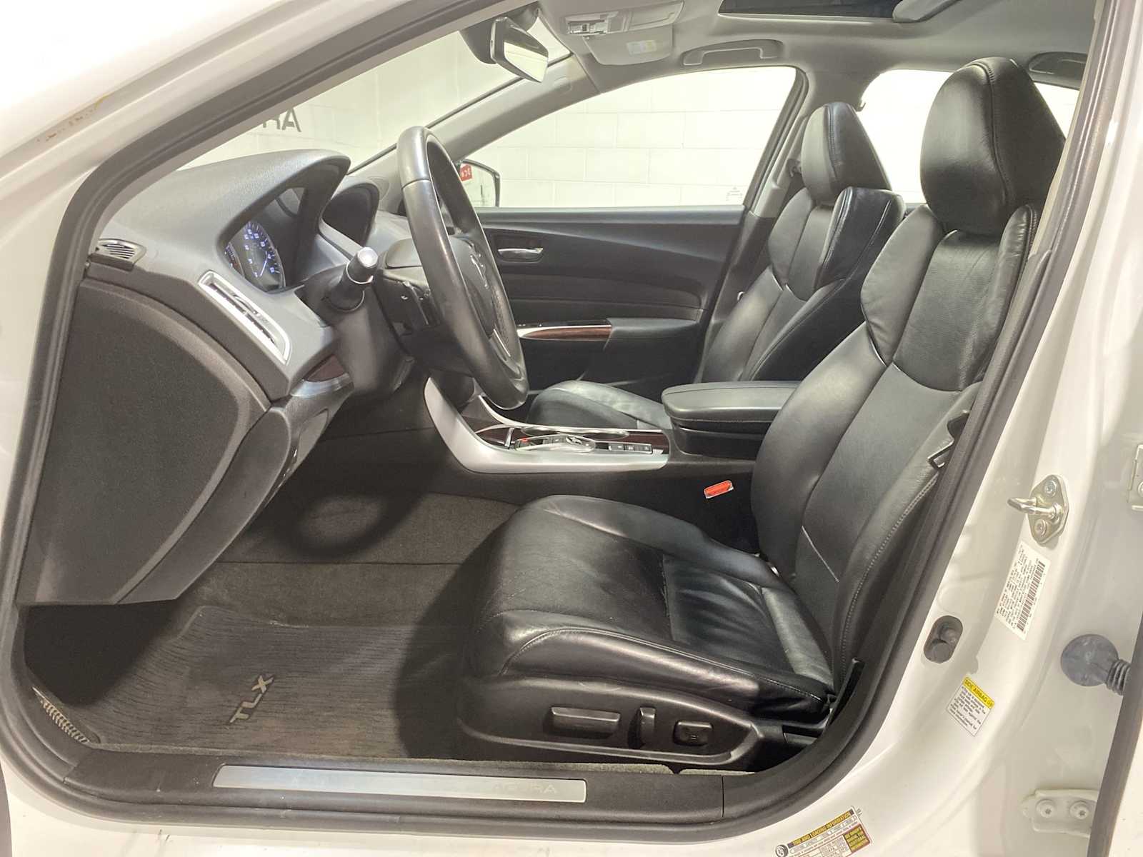 Thumbnail: 2015 Acura TLX - 2