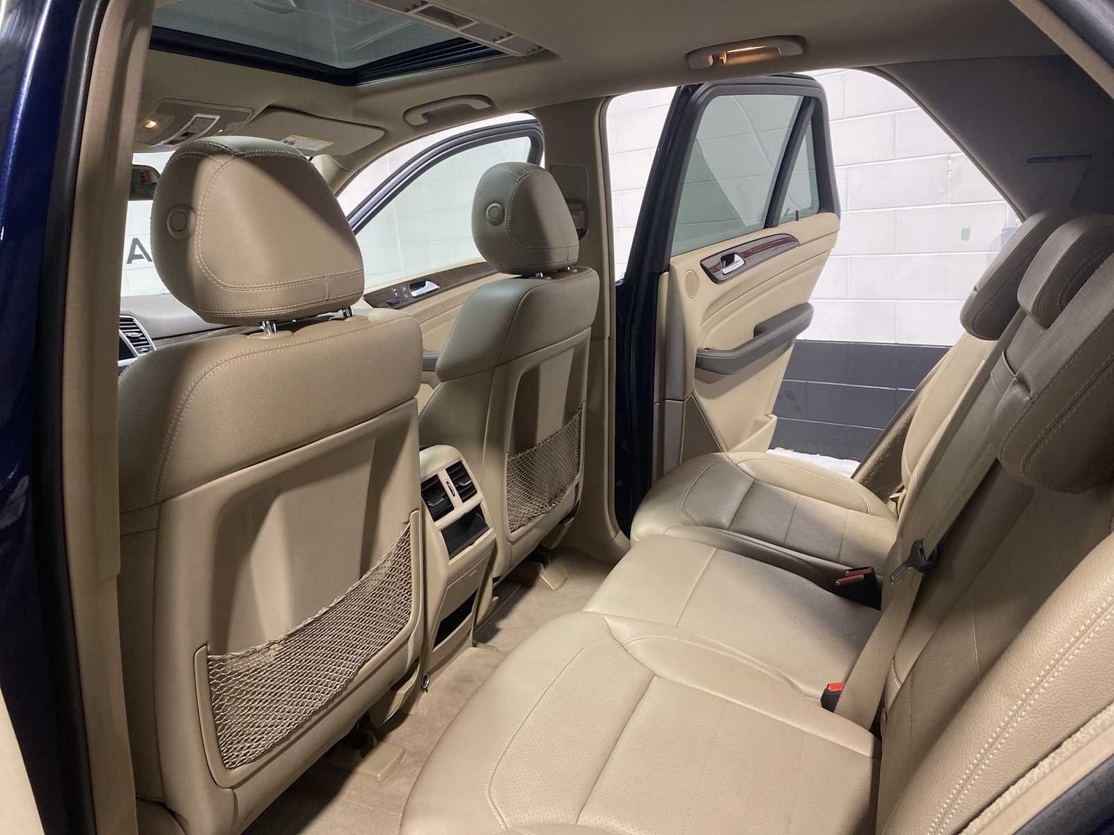 Thumbnail: 2014 Mercedes-Benz M-Class - 12