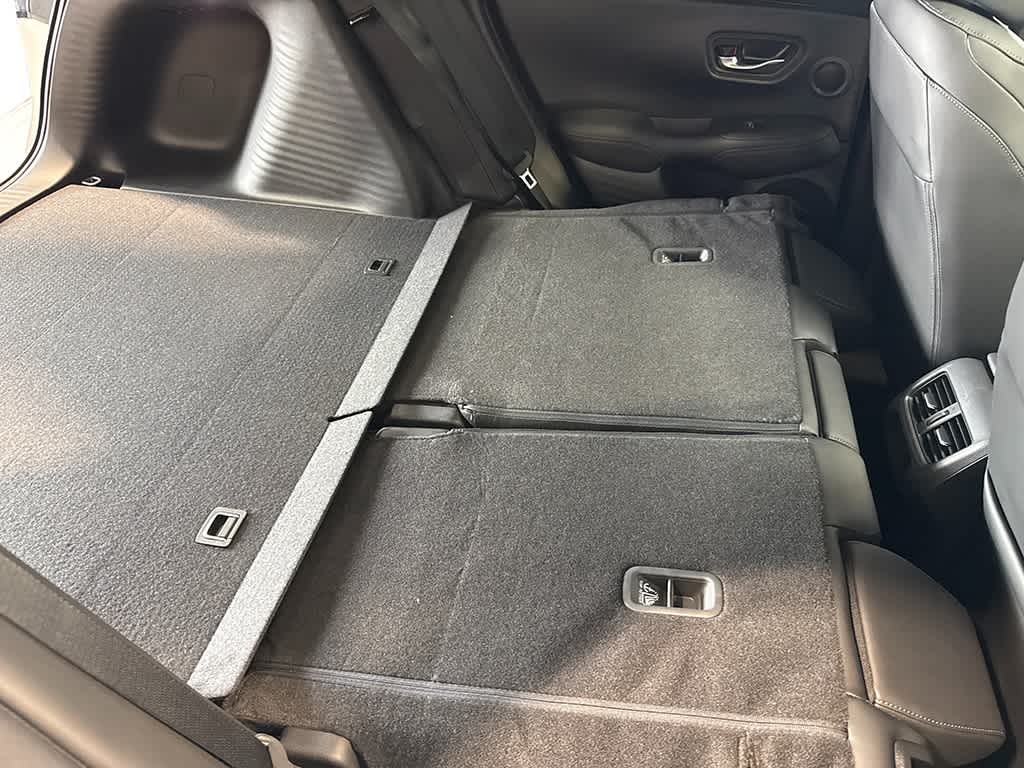 Thumbnail: 2026 Acura ADX - 34