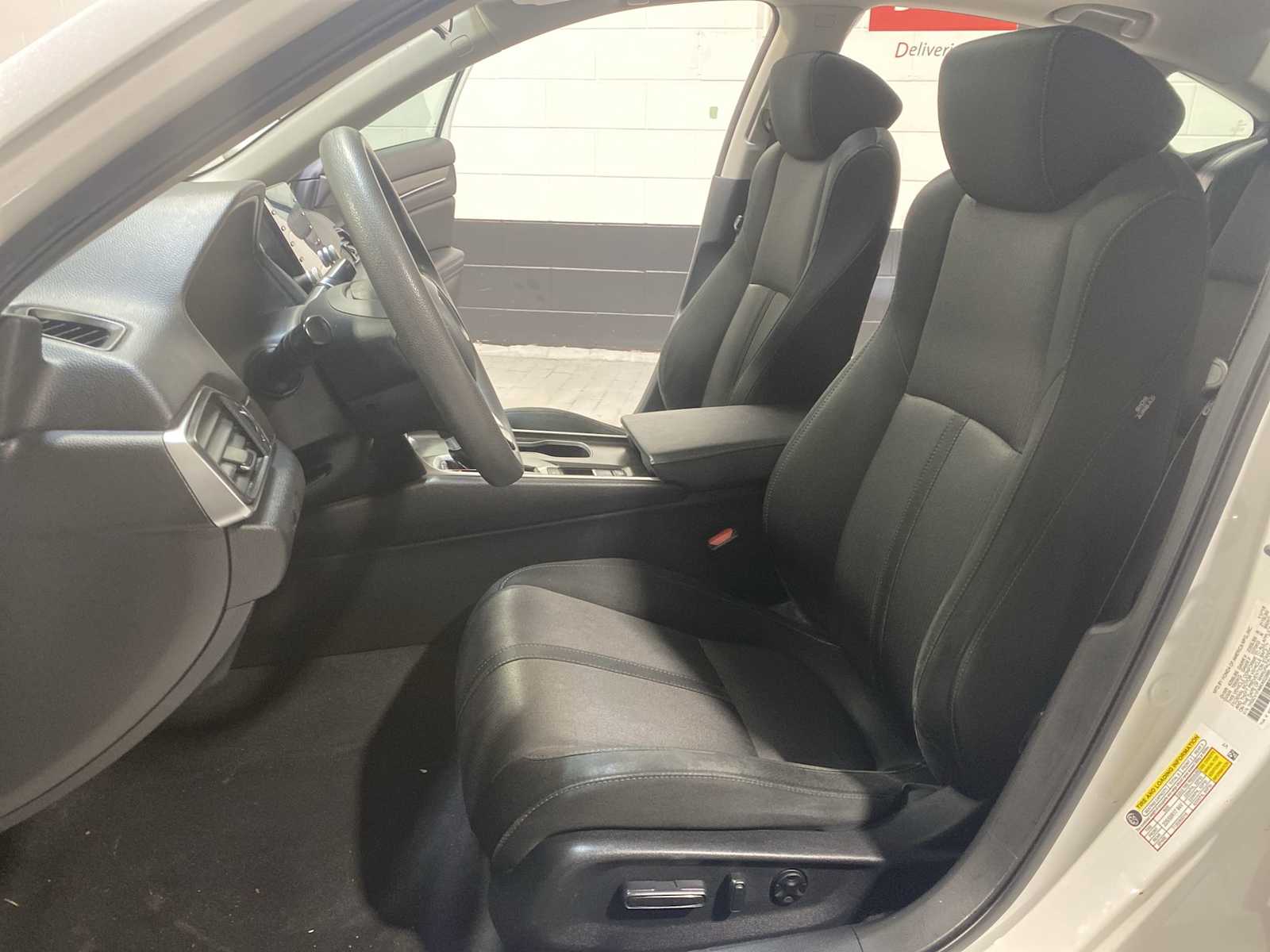 Thumbnail: 2019 Honda Accord - 11