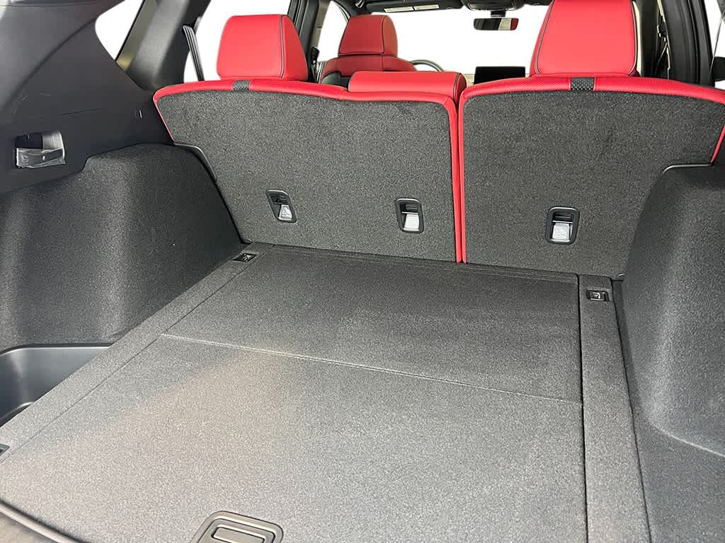 Thumbnail: 2026 Acura RDX - 32