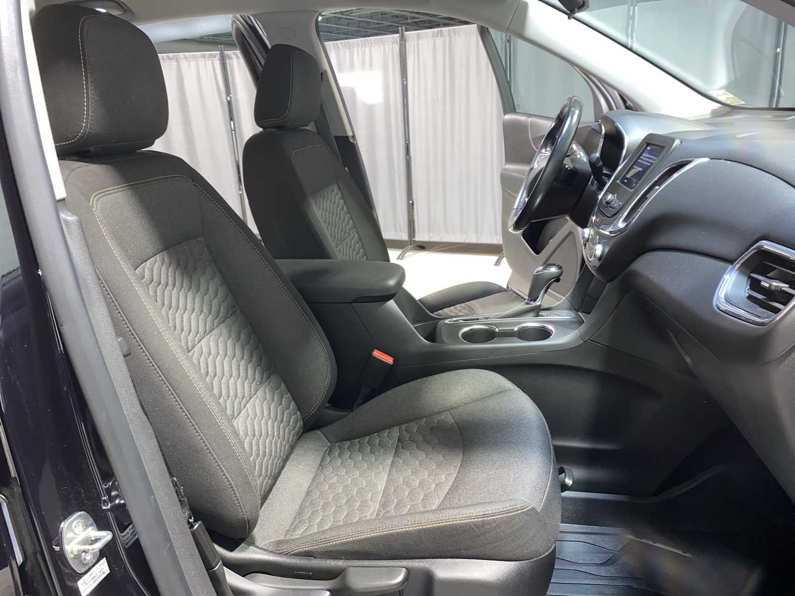 Thumbnail: 2020 Chevrolet Equinox - 14